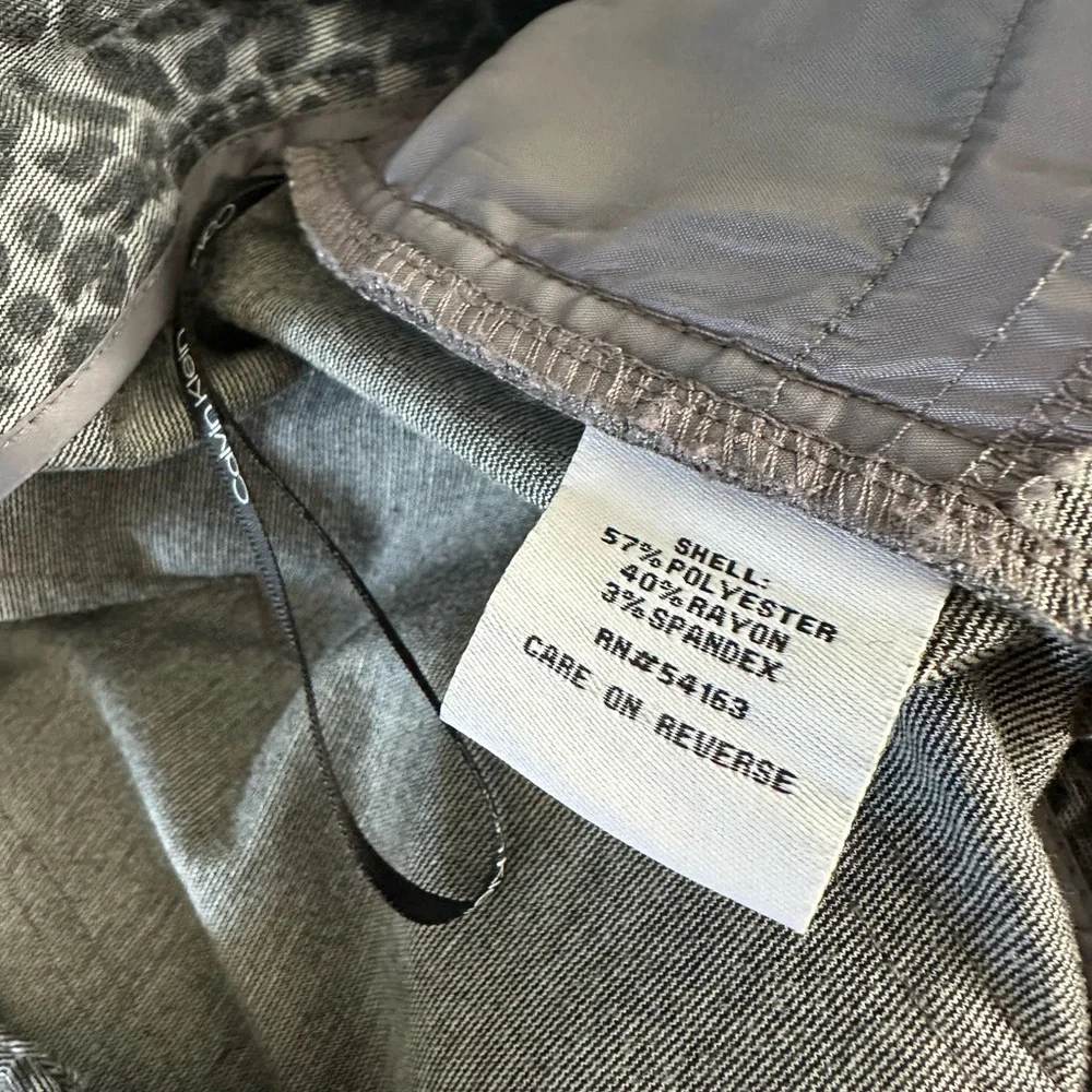 EUC Women's Calvin Klein Black and Gray Leopard Print Pants Size 6 - Picture 4 of 5